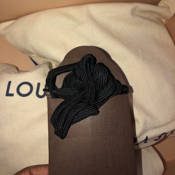 Louis Vuitton Millennium Wedge Sneaker - Picture 5 of 7